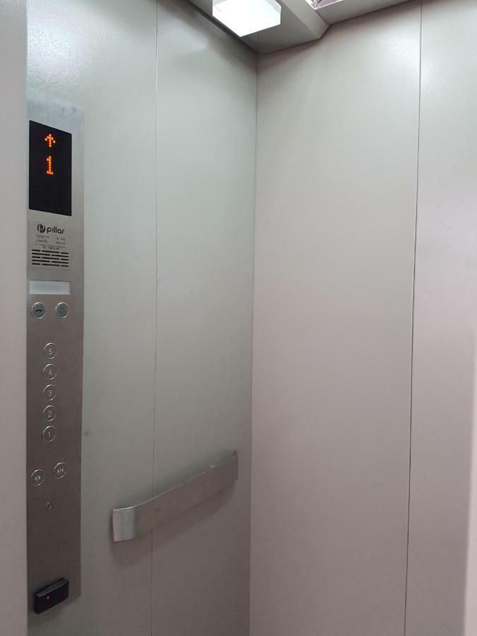 イーサン ホテル ジャカルタ エクステリア 写真